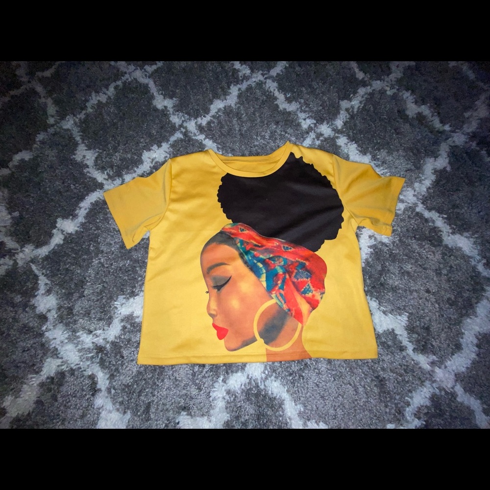 GRAPHIC TEE- Short Sleeve